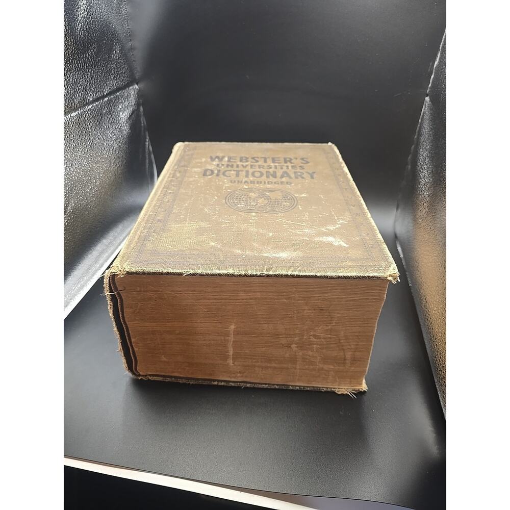 Webster's Universities Unabridged Dictionary Copyright 1940 World Publishing Co.